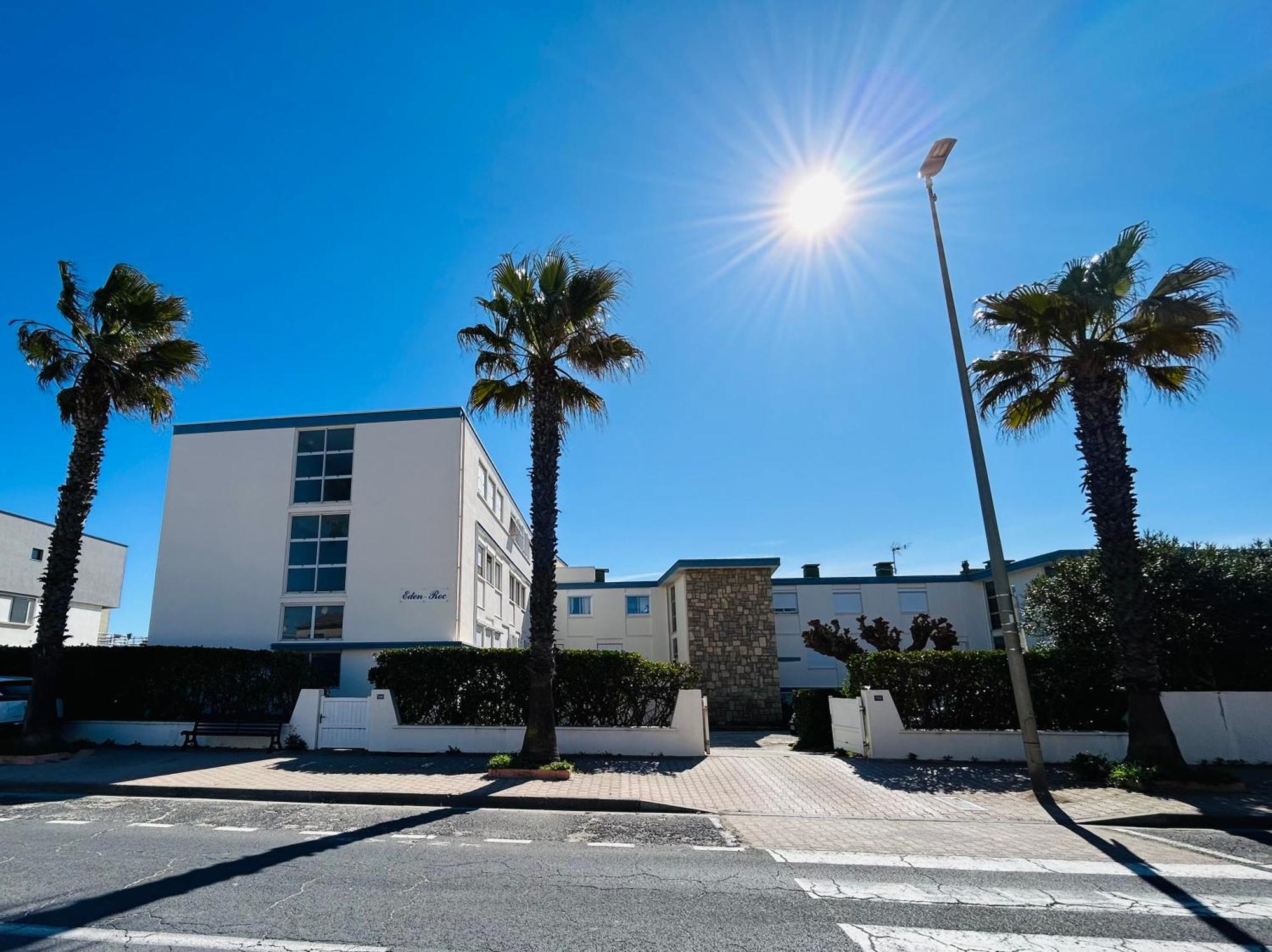 Estudio 1Ere Ligne Vue Mer ,Place De Parking Privee Acces A La Plage De La Residence 3Eme Etage Palavas-les-Flots Luaran gambar